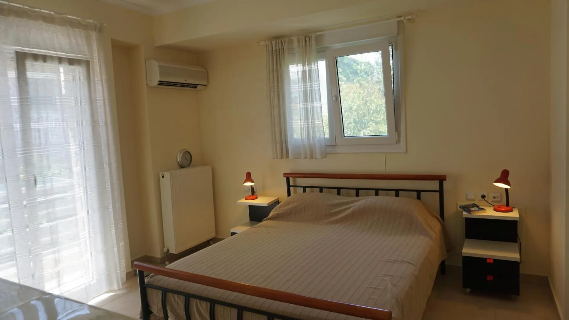 Alex Apartment Nea Kallikrateia